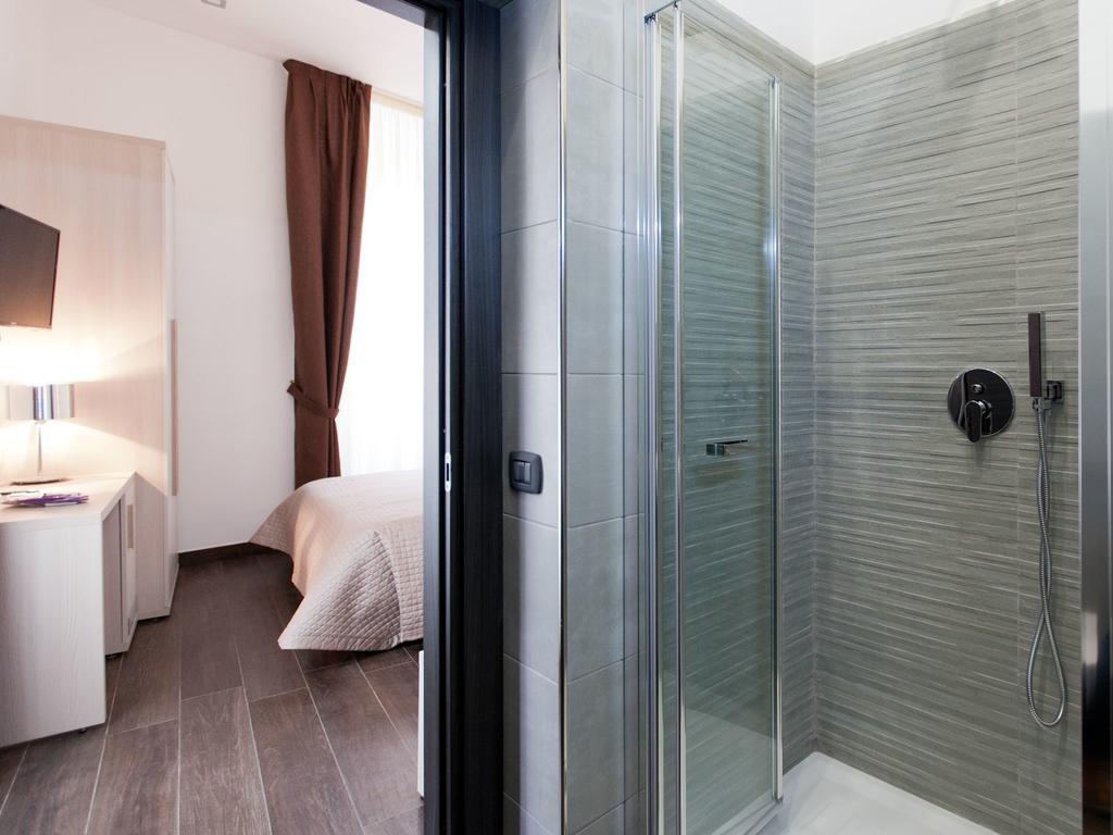 Campo De Fiori Suites *