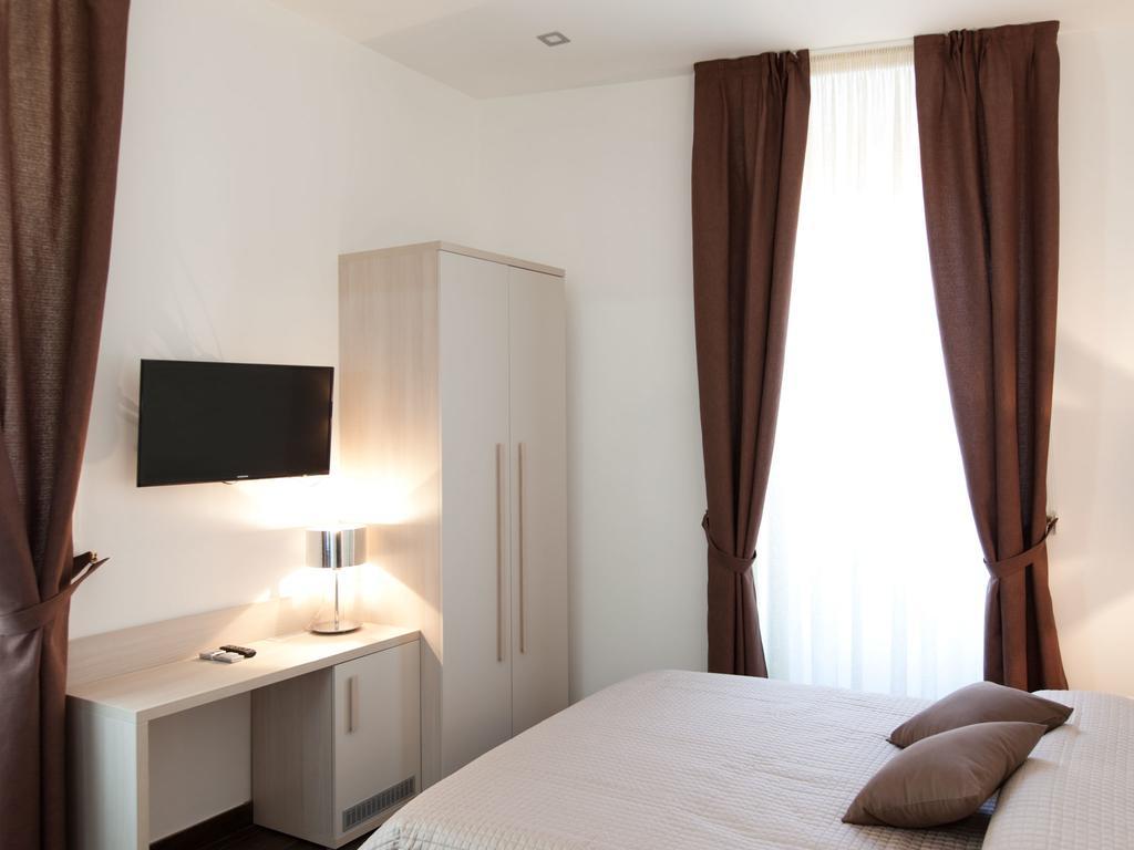 Campo De Fiori Suites Rome